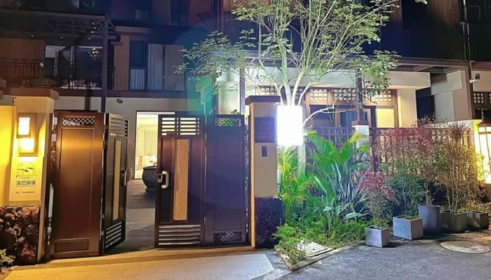 芒市清芒民宿